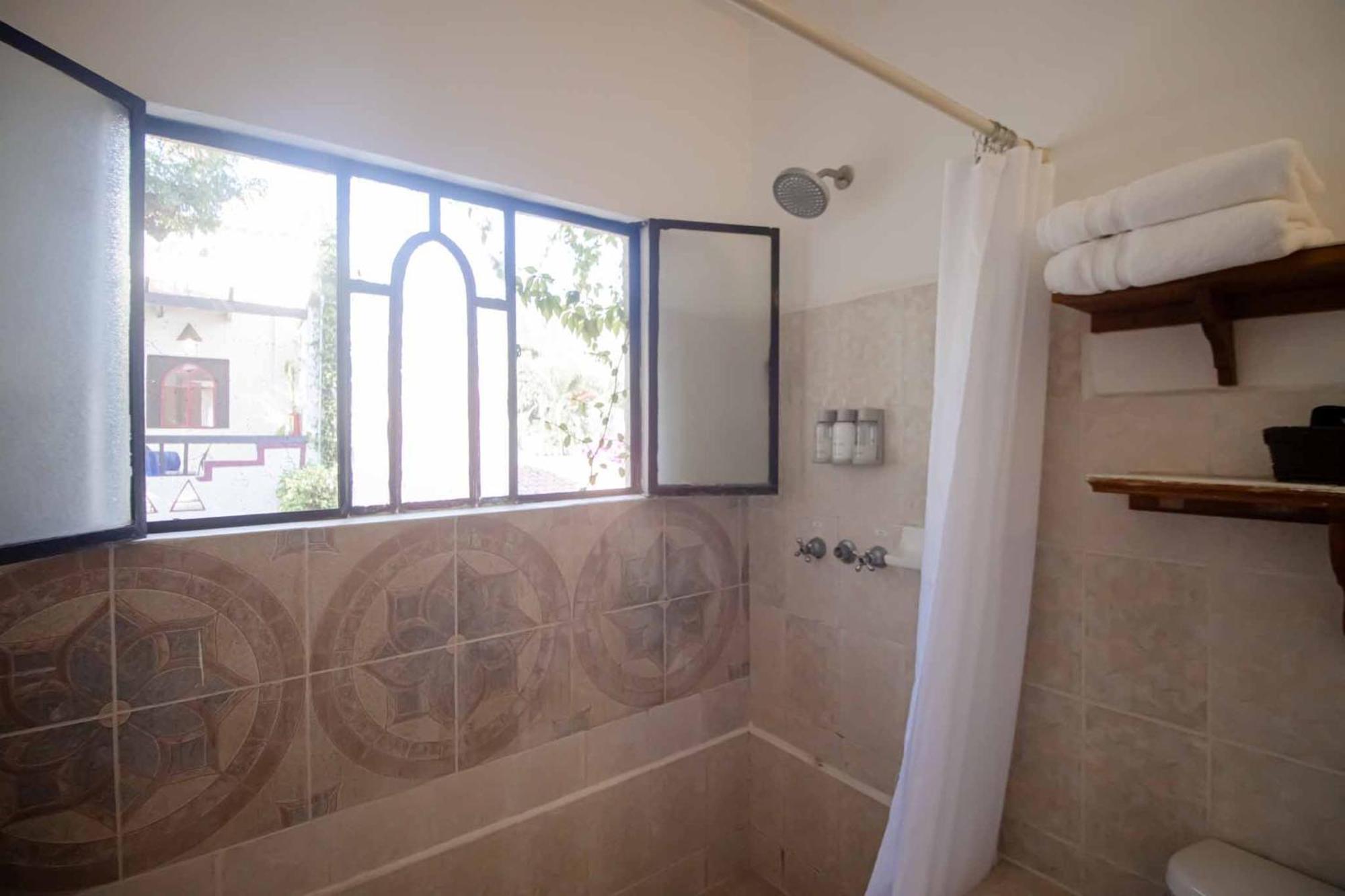 Casa Blanca Hotel